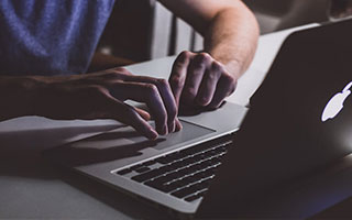 谷歌遭自杀者家属起诉被指控旗下Gemini AI诱导暴力与自残